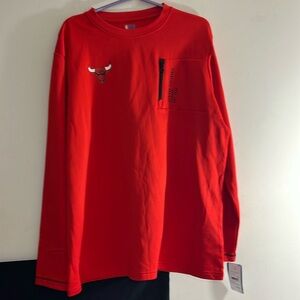 NEW NBA Chicago Bulls Men's Long Sleeve Red Shirt Eastern Conference - XL